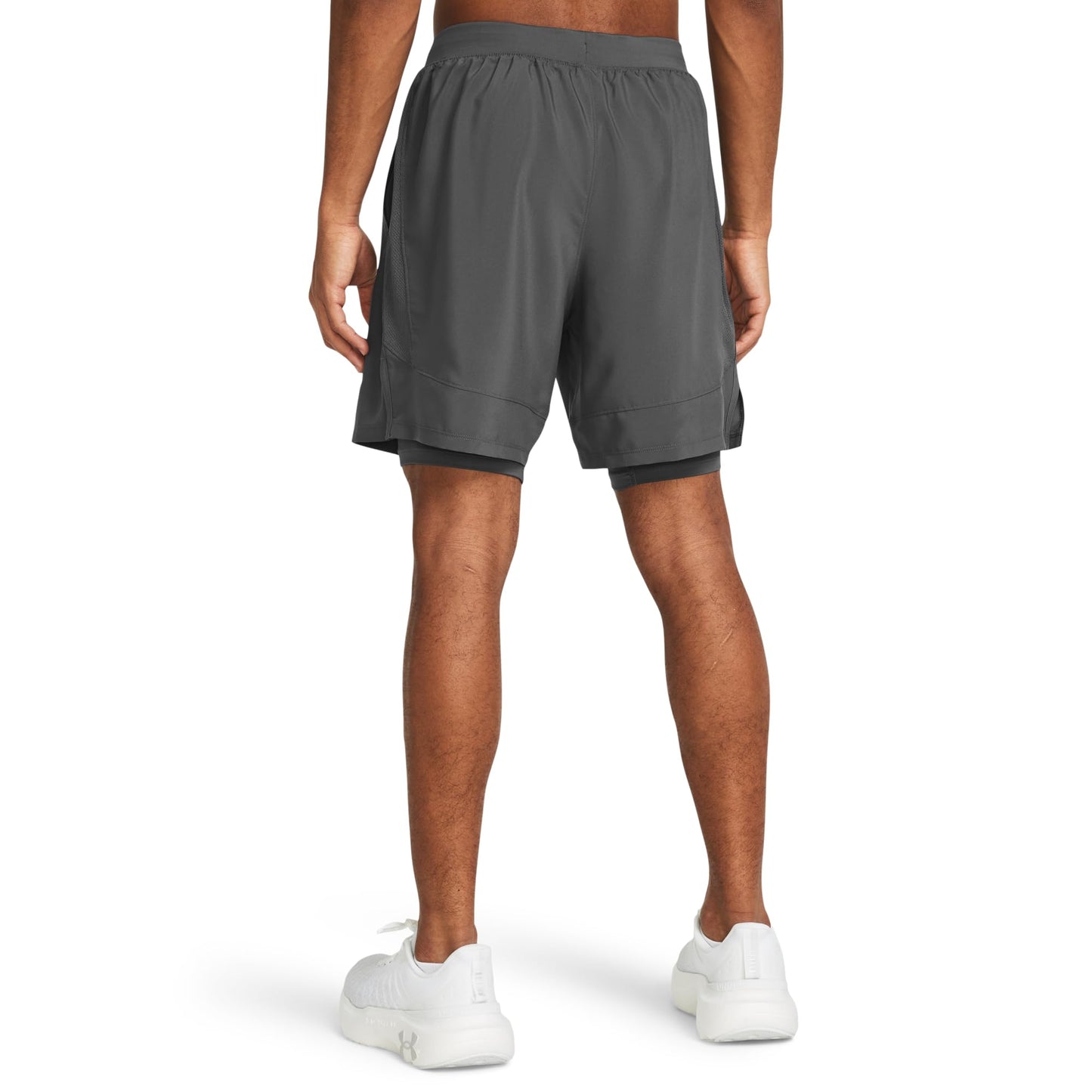 Under Armour Herren UA Launch 7'' 2-in-1 Short, Laufshorts aus leichtem Stretchgewebe, kurze Sporthose mit Innenslip