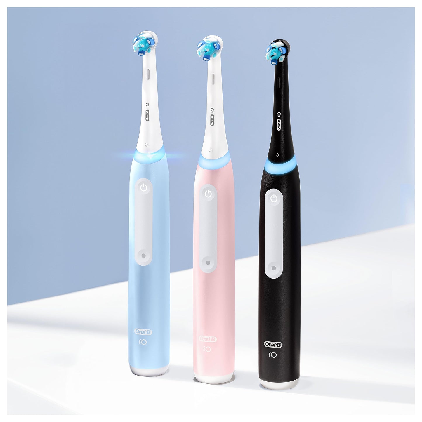 Oral-B iO Series 3 Plus Edition Elektrische Zahnbürste, Electric Toothbrush, drei Putzmodi für Zahnpflege, Designed by Braun, TESTSIEGER Stiftung Warentest (12, 2024), Ice Blue