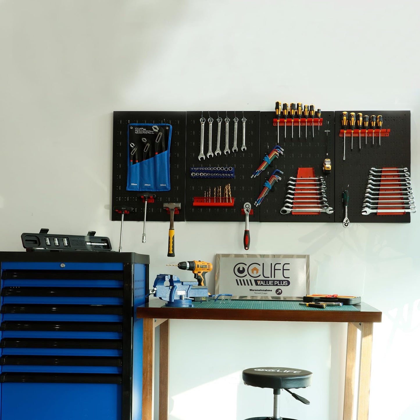 CCLIFE Werkzeugwand Lochwand 4 tlg Inkl. 52-Teiligem Metall Werkzeuglochwand Vier Teile 160 x 60 x 2 cm Erweiterbar Zubehör Wandregal Werkzeugaufbewahrung Schwarz