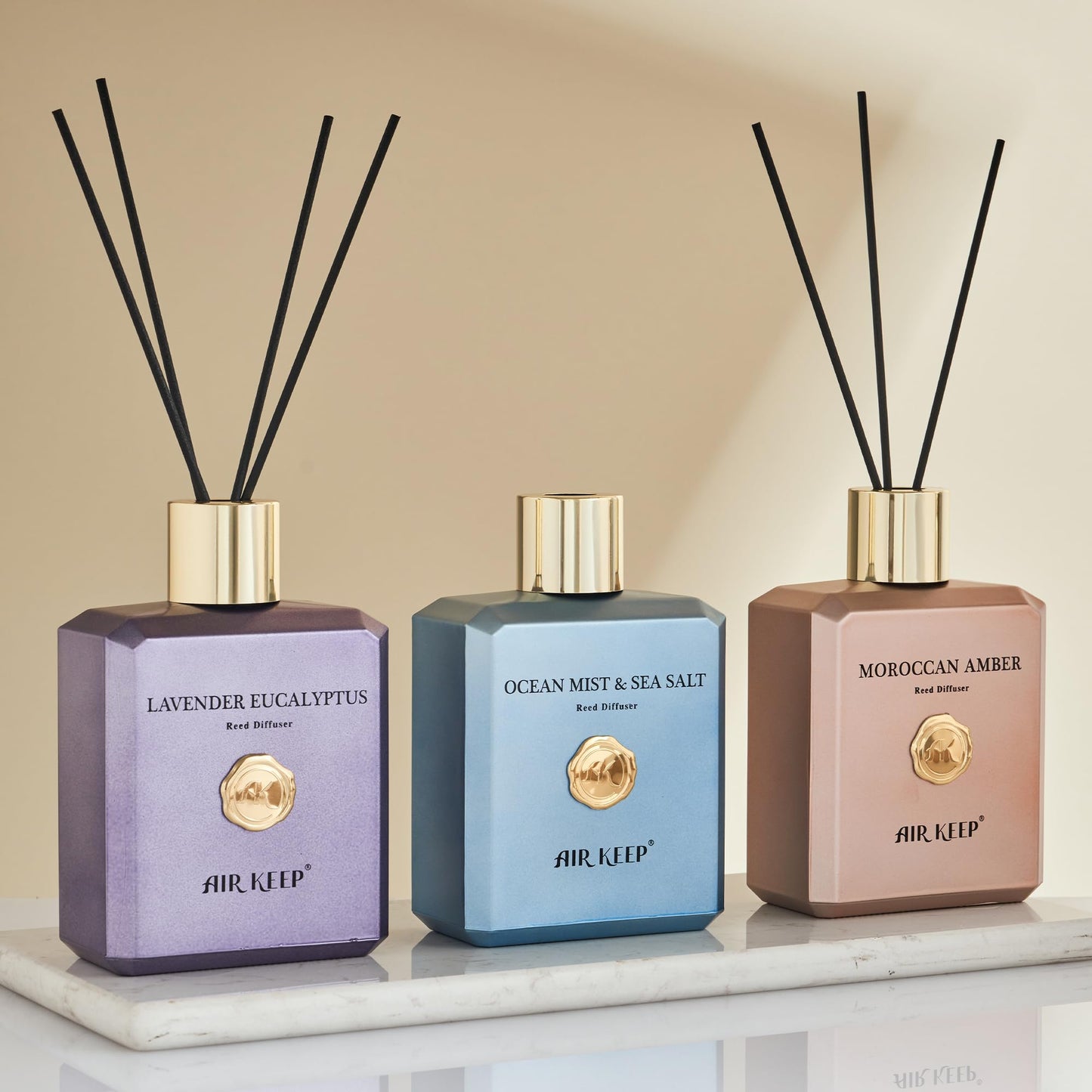 Airkeep Raumduft 300ml, Lavendel-Eukalyptus Duft, Duftstäbchen mit 8 Stäbchen, Luxus Lufterfrischer für Zuhause, Büro & Bad