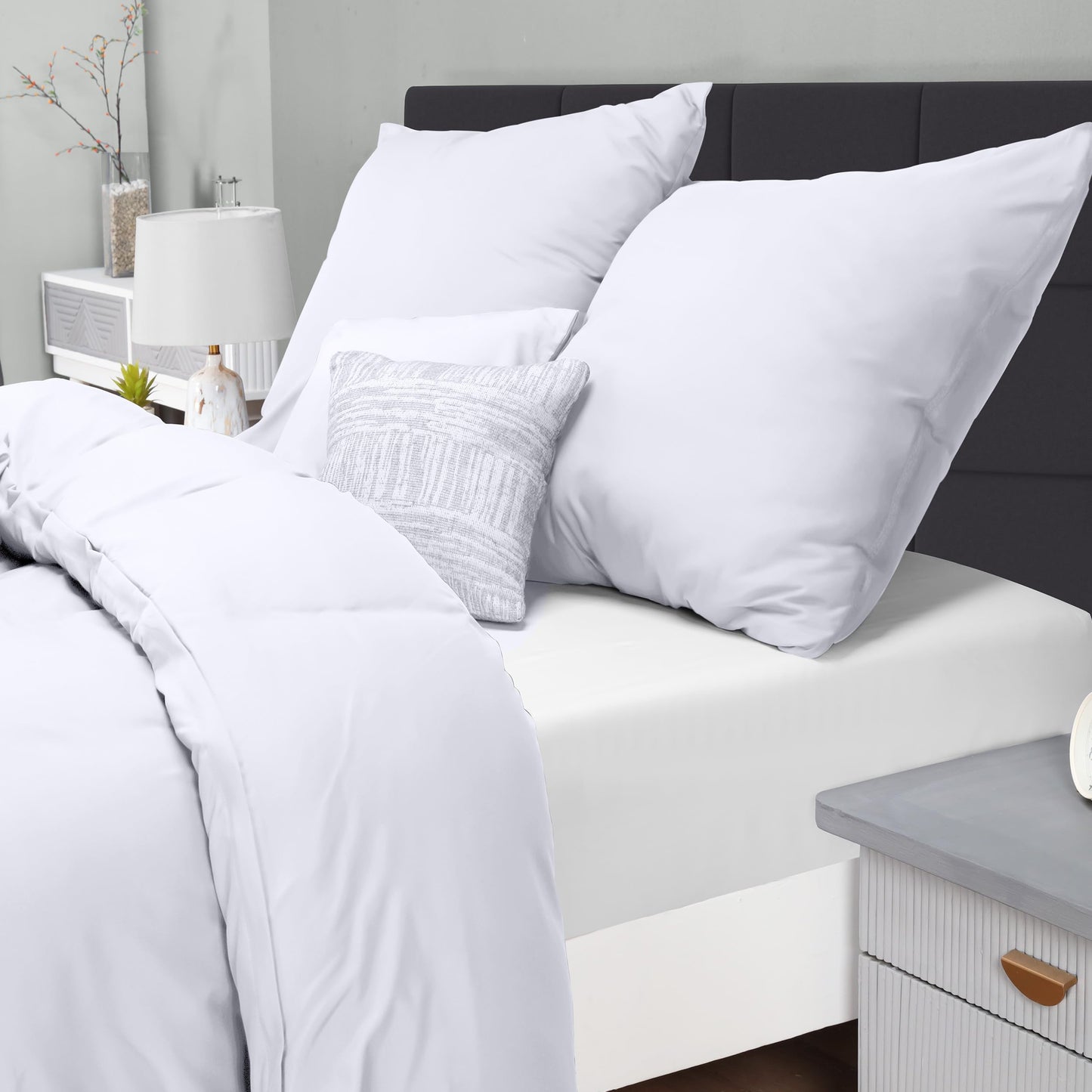 Utopia Bedding Bettwäsche 135x200 4teilig - Mikrofaser 2 Bettbezug 135x200 cm + 2 Kissenbezüge 80x80 cm - Weiß