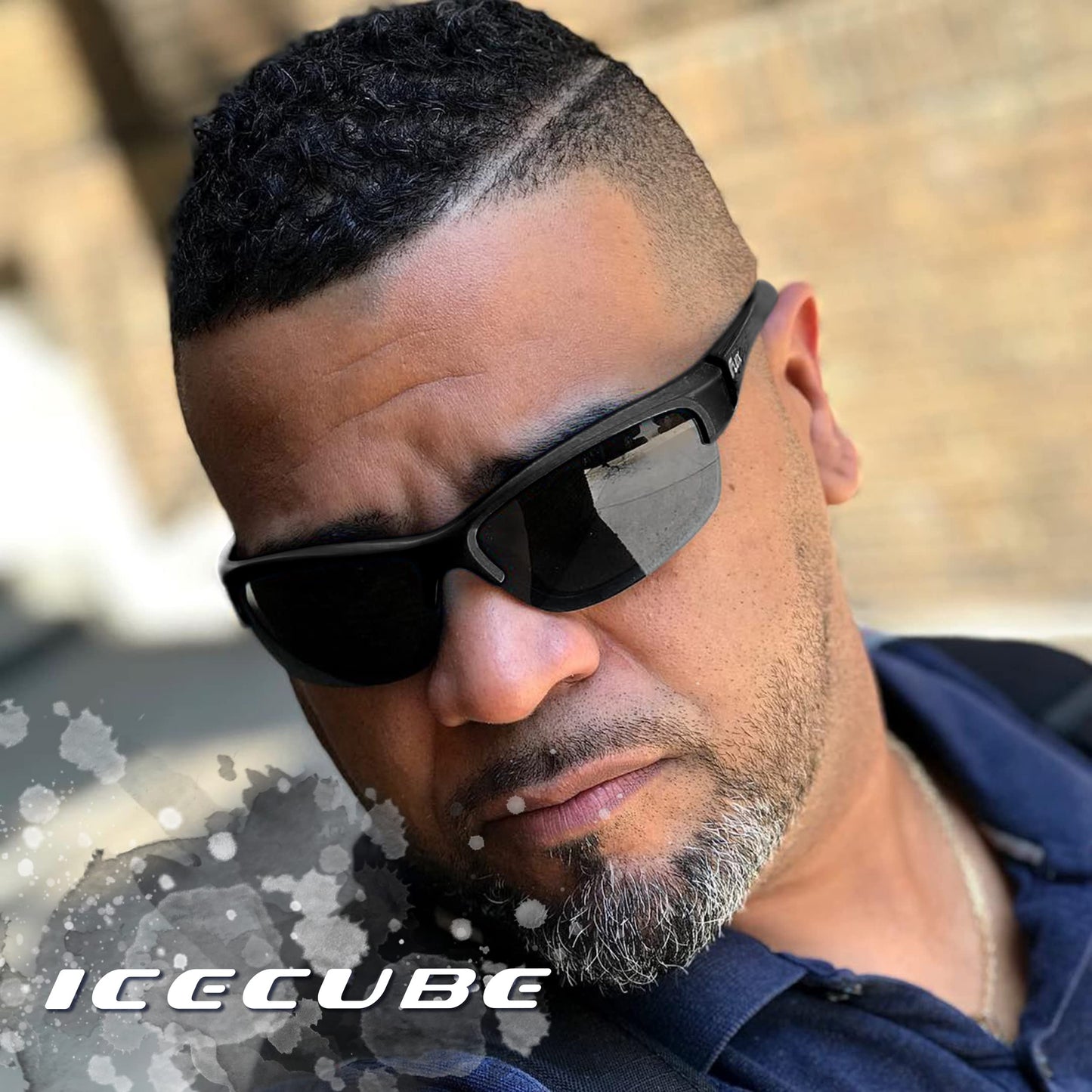 ICECUBE AVENTO Polarisierte Sport-Sonnenbrille UV400 Schutz mit Anti-Rutsch-Funktion und leichtem Rahmen - für Männer und Frauen beim Fahren, Laufen (Black/Grey Mirror)