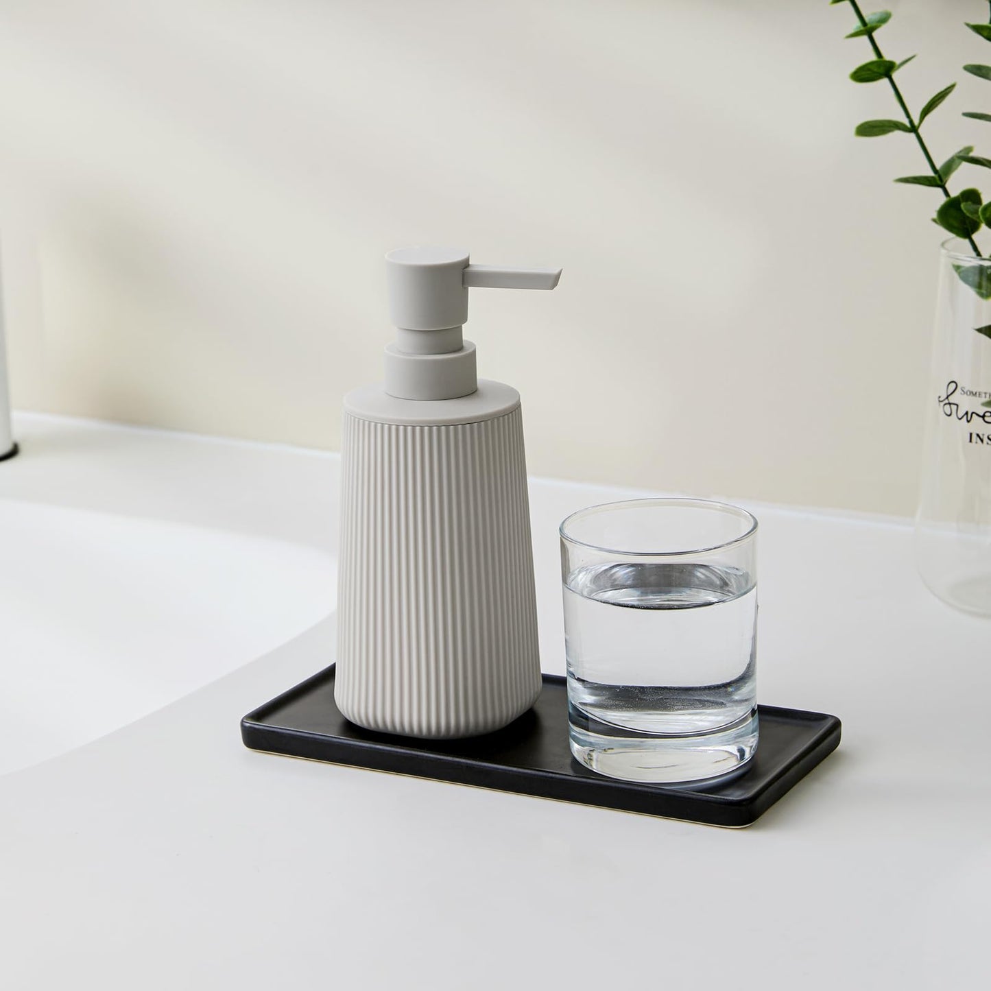 Moderne Seifenspender Beige Kunststoff Spülmittelspender, Seifenspender Bad für Badezimmer, Arbeitsplatte, Küche, Soap Dispenser mit Pumpspender (Beige)