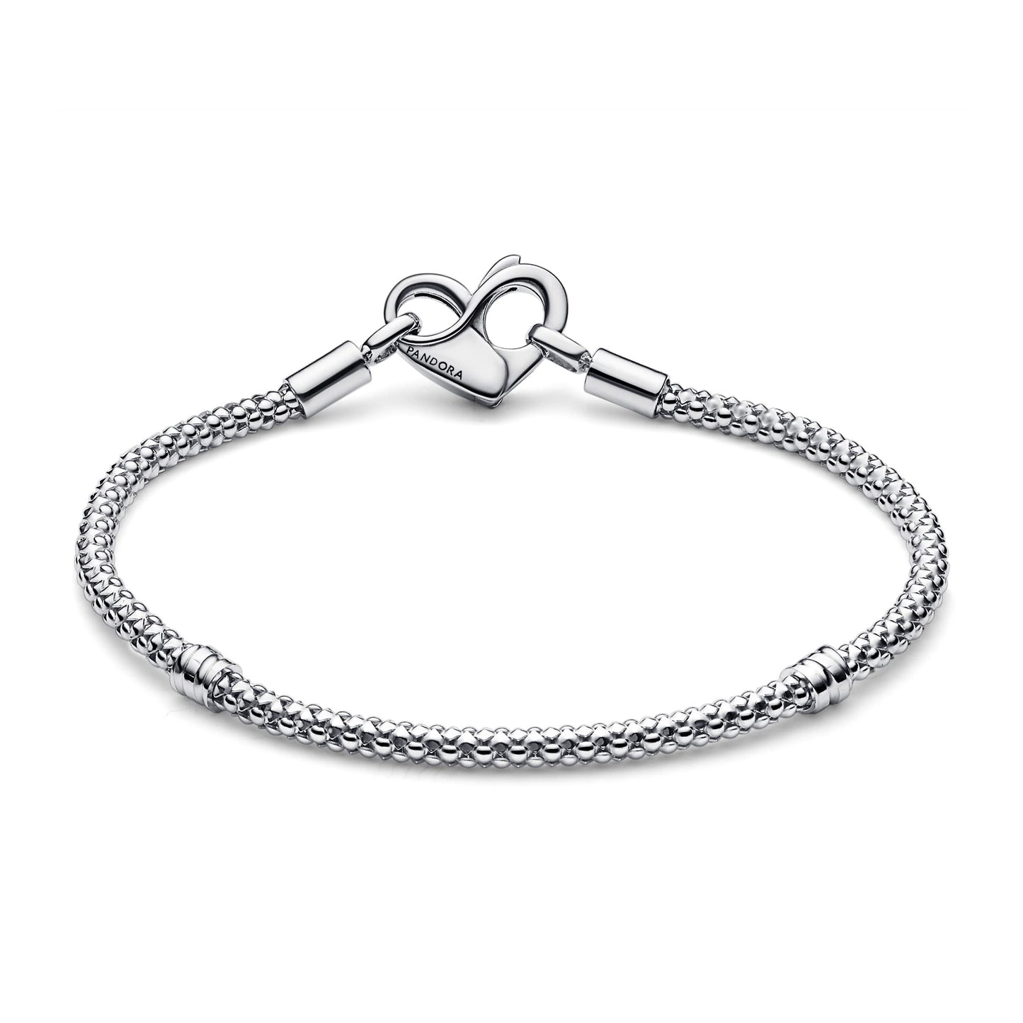 PANDORA Armband mit Infinity Herzverschluss aus Sterlingsilber in der Farbe Silber, Kompatibel mit PANDORA Moments Armbänder, Länge: 20cm, 592453C00-20